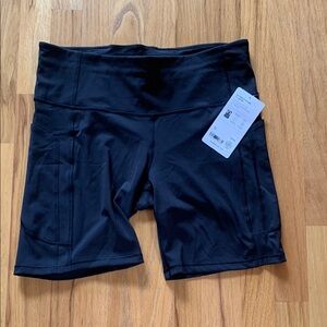 Athleta Black Ultimate Stash Shorts